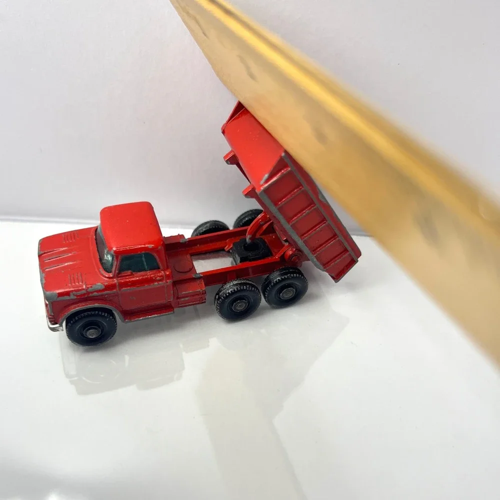 Matchbox Red Dumper Truck Series No 48 Lesney Vintage Made in England‎ British